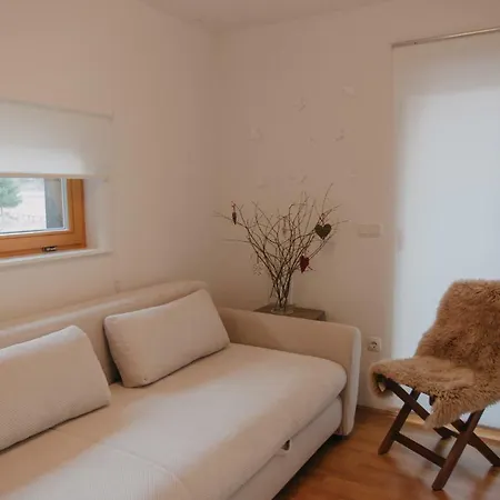 Apartma 7 Apartment