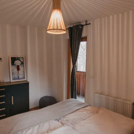 Apartma 7